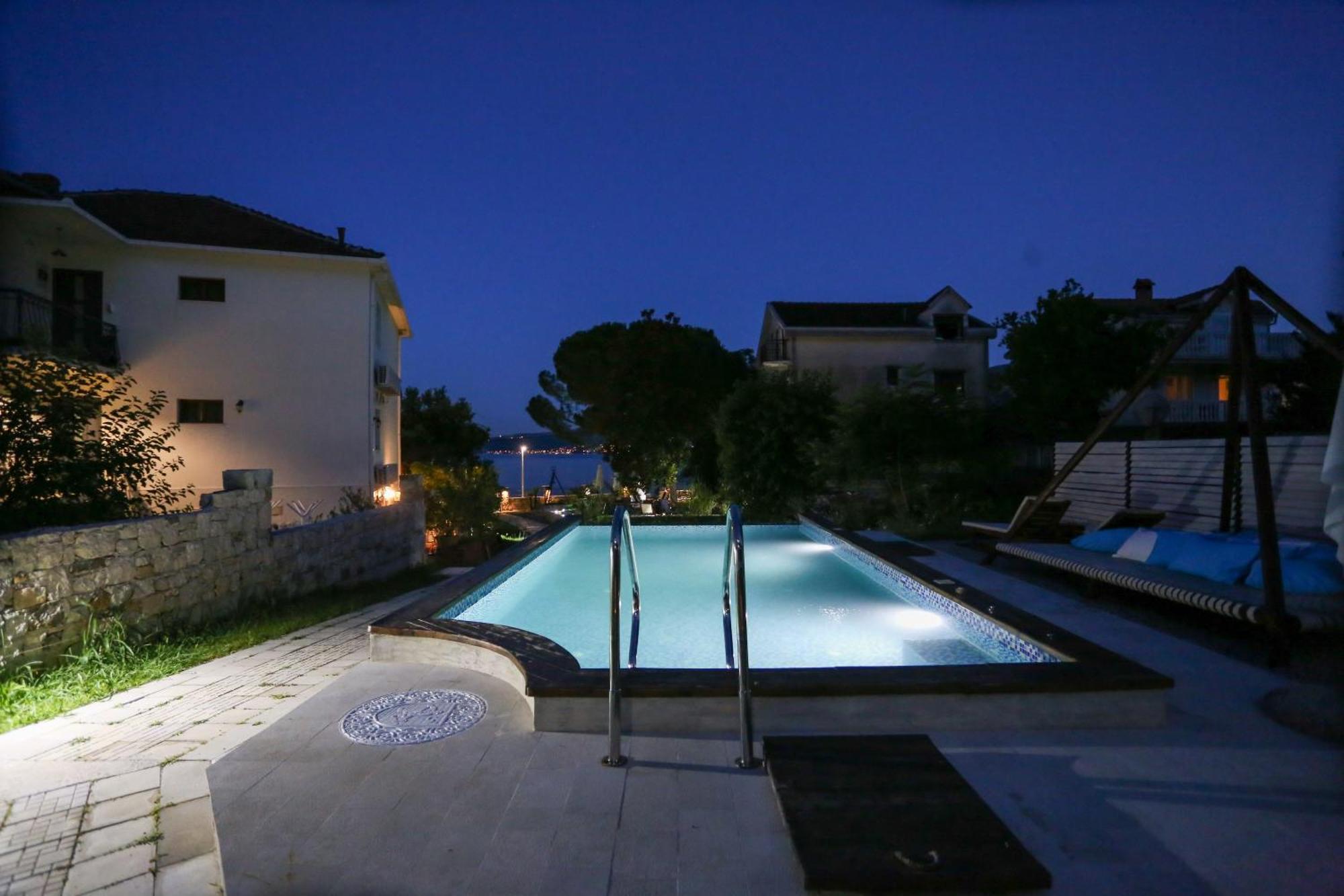 Apartments Cukovic Χέρτσεγκ Νόβι Εξωτερικό φωτογραφία