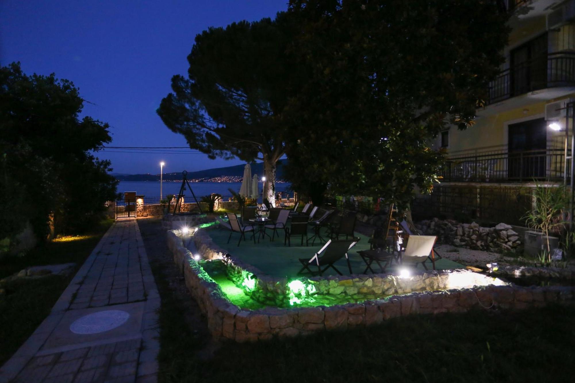 Apartments Cukovic Χέρτσεγκ Νόβι Εξωτερικό φωτογραφία