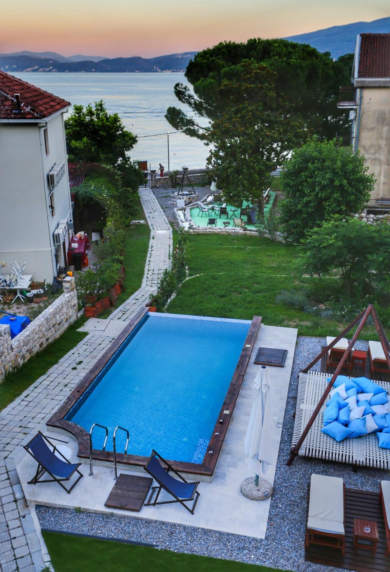 Apartments Cukovic Χέρτσεγκ Νόβι Εξωτερικό φωτογραφία